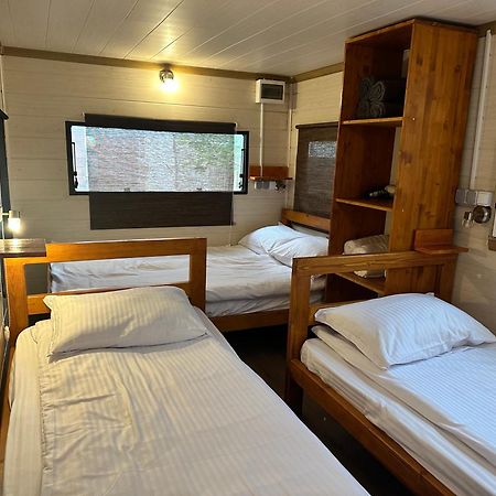 Cozyvan Каравана Под Наем Hotel Sozopol Ngoại thất bức ảnh
